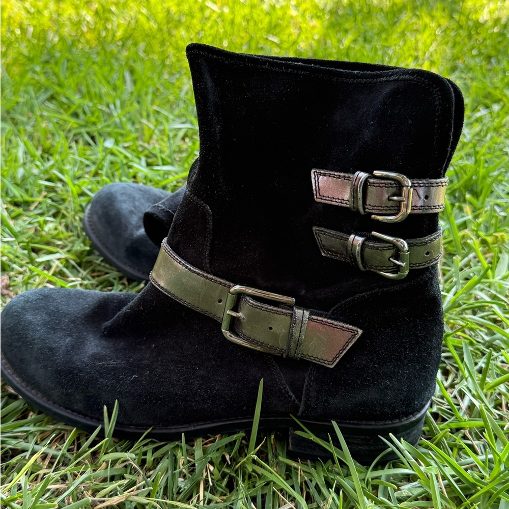 Sesto Meucci Dark Suede Ankle Boots